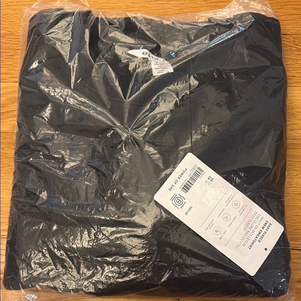 Athleta Easy fleece crew sweatshirt NWT